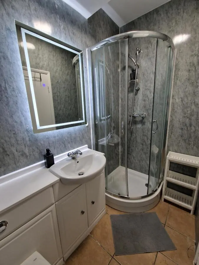 Privat bolig Affordable Rooms In Shared Flat, London Bridge