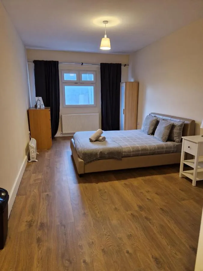 Privat bolig Affordable Rooms In Shared Flat, London Bridge