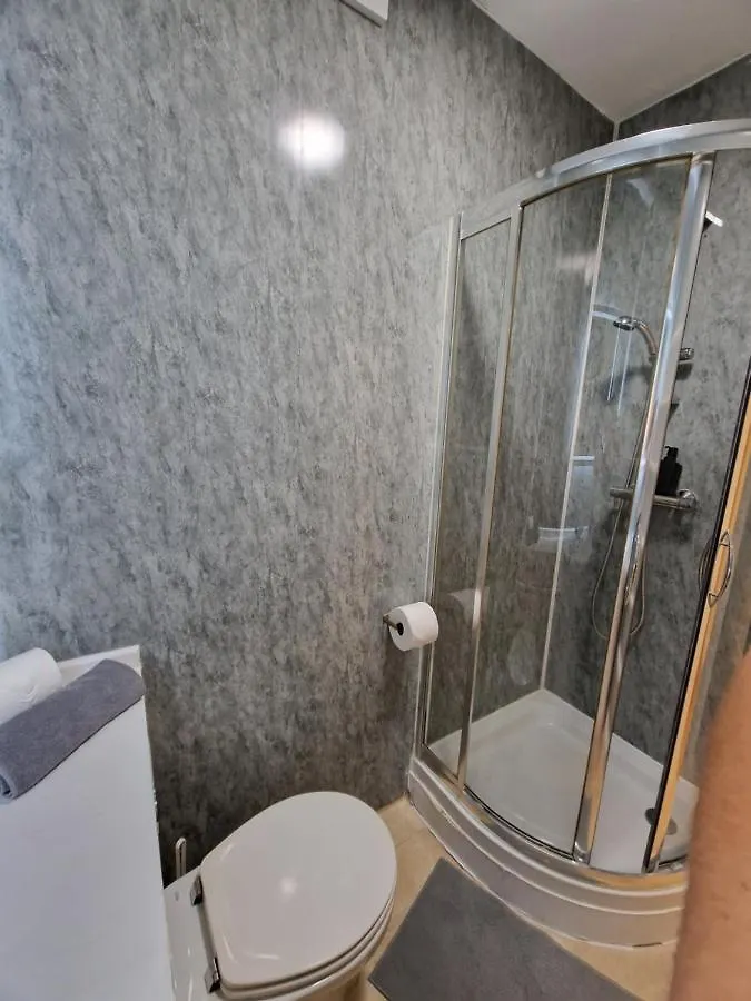 Affordable Rooms In Shared Flat, London Bridge 0*,  Storbritannien
