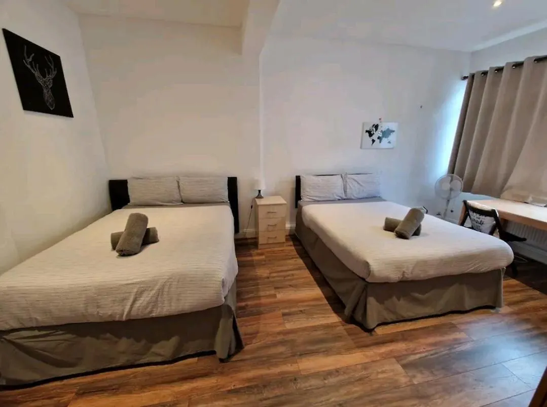 Privat bolig Affordable Rooms In Shared Flat, London Bridge