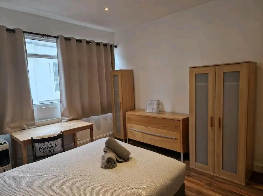 Affordable Rooms In Shared Flat, London Bridge Privat bolig