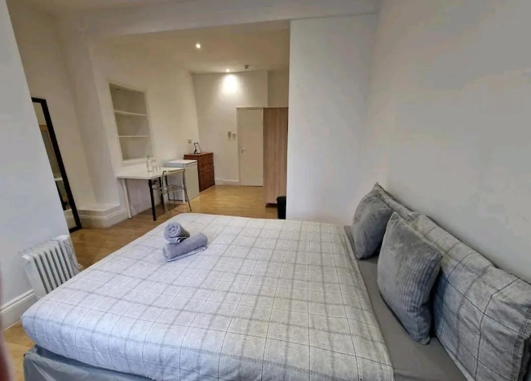 Privat bolig Affordable Rooms In Shared Flat, London Bridge