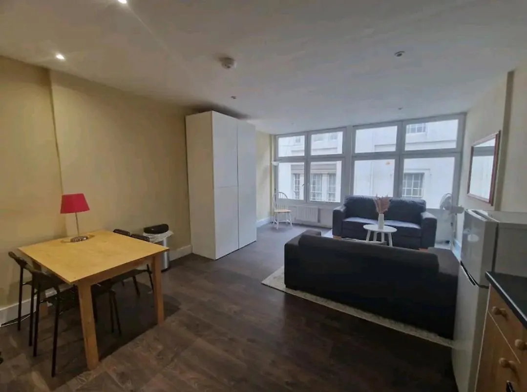 Privat bolig Affordable Rooms In Shared Flat, London Bridge